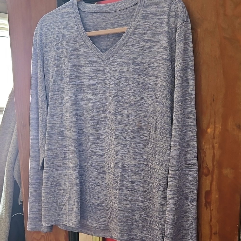 Amazon Essentials Women's Long Sleeve Tee - Heather Blue